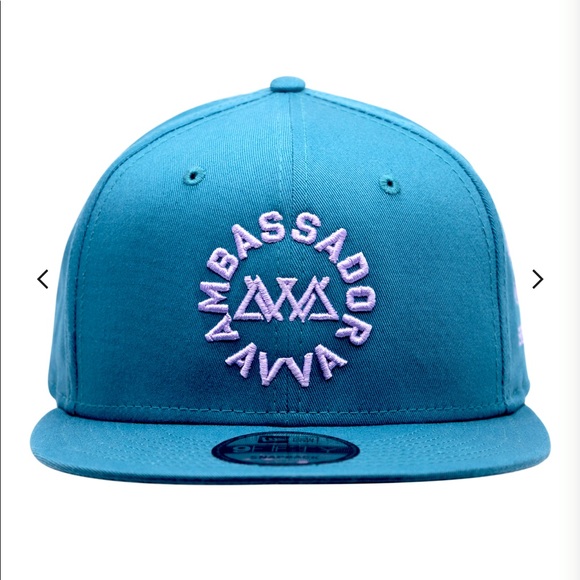 AVVA Cap 🧢 - Picture 1 of 3